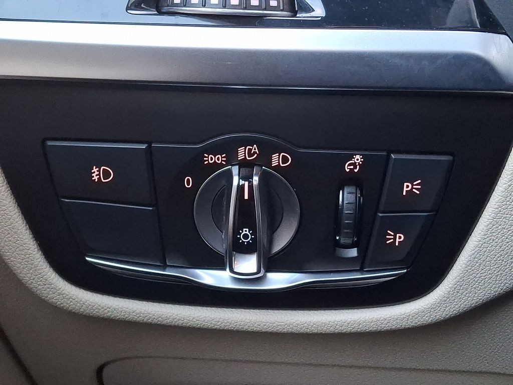 Thumbnail: 2019 BMW X3 - 25