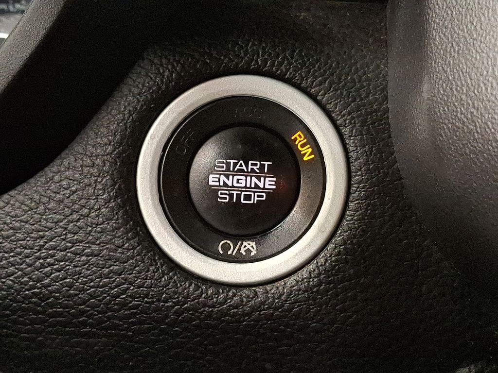 Thumbnail: 2019 RAM 1500 - 19