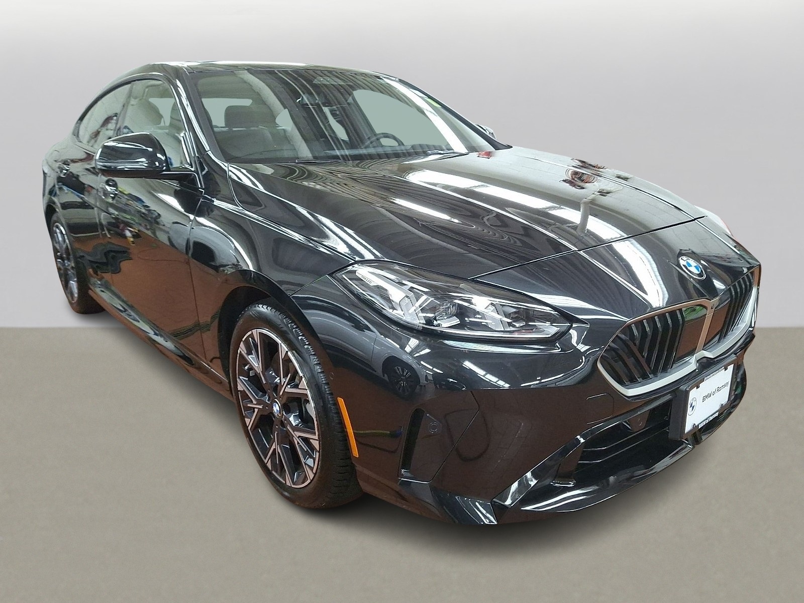 Thumbnail: 2025 BMW 2 Series - 3