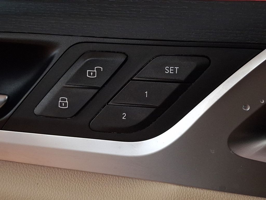 Thumbnail: 2024 BMW X4 - 20