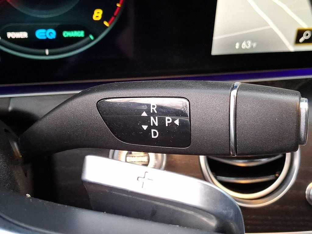 Thumbnail: 2022 Mercedes-Benz E-Class - 11