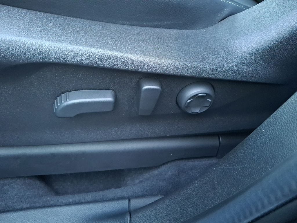 Thumbnail: 2023 Subaru Ascent - 9