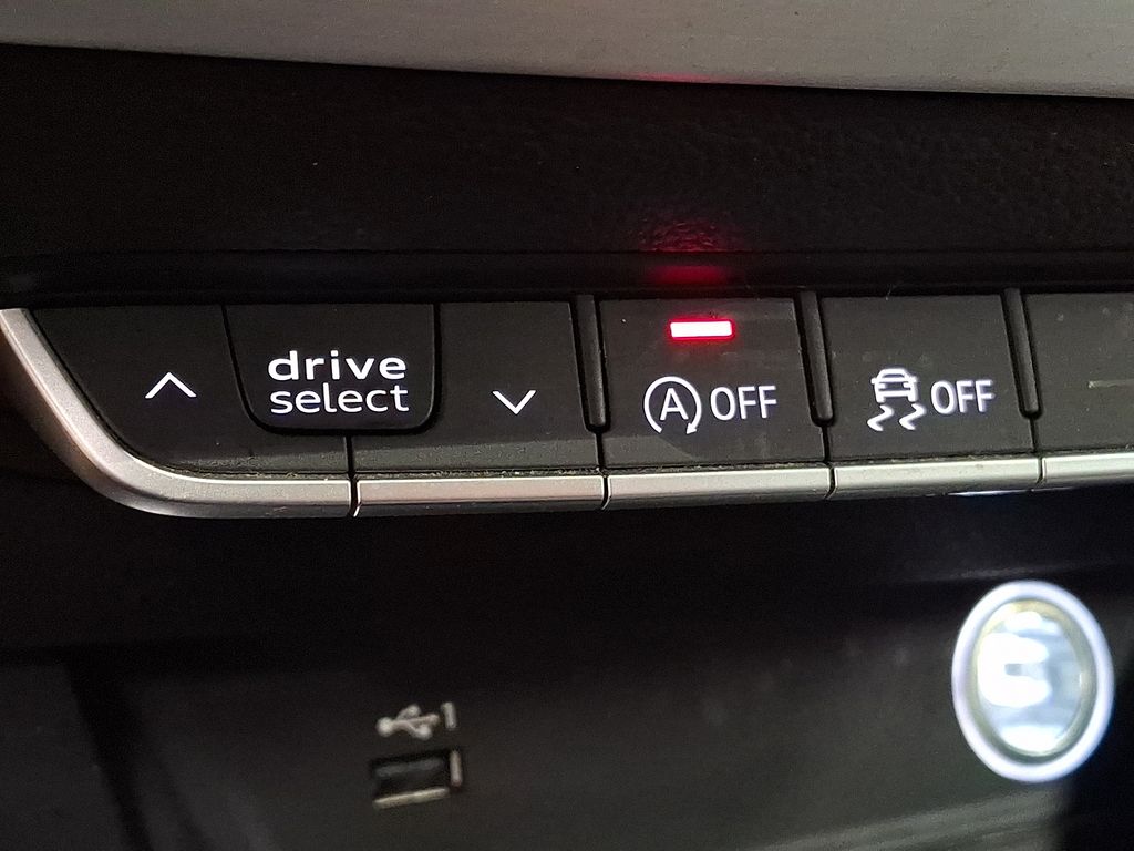 Thumbnail: 2019 Audi S5 - 22