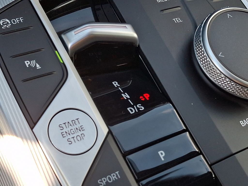 Thumbnail: 2023 BMW 3 Series - 12