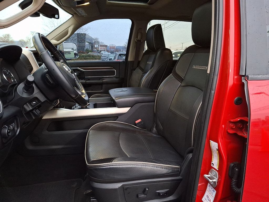 Thumbnail: 2022 RAM 3500 - 9