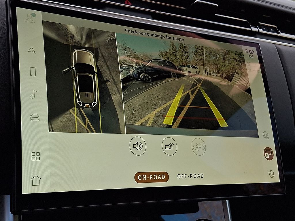 Thumbnail: 2023 Land Rover Range Rover - 14