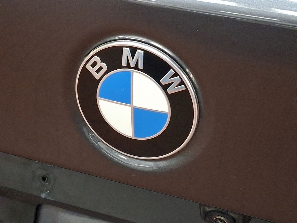 Thumbnail: 2021 BMW 3 Series - 29