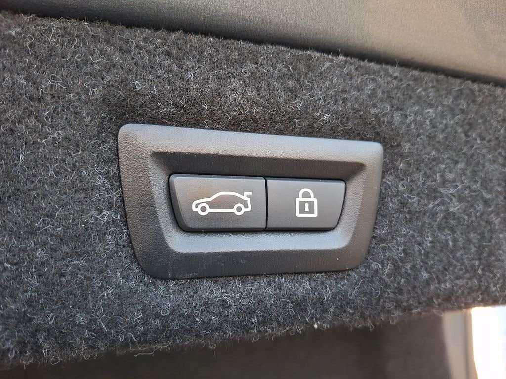 Thumbnail: 2019 BMW 5 Series - 27