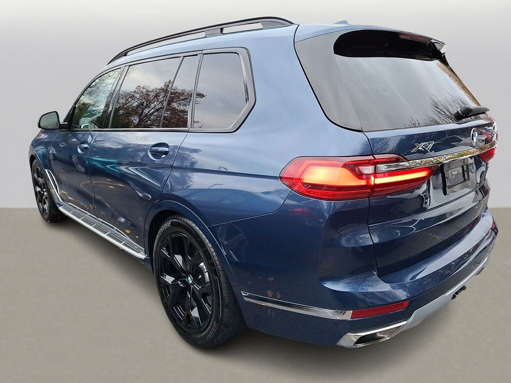 Thumbnail: 2021 BMW X7 - 5