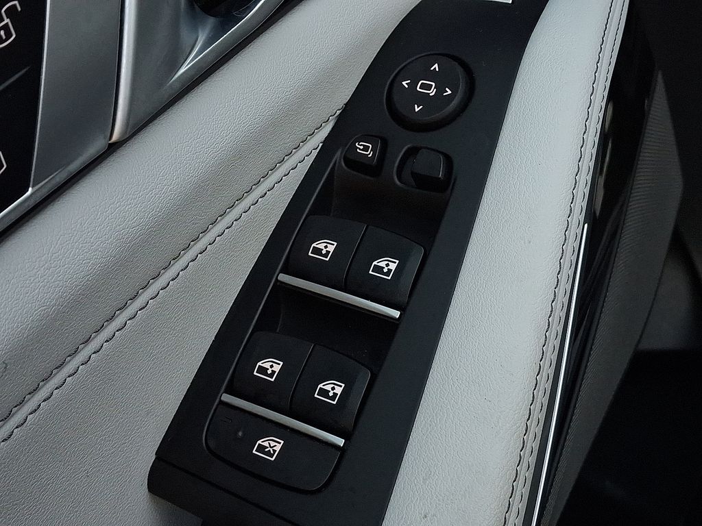 Thumbnail: 2025 BMW X5 - 23