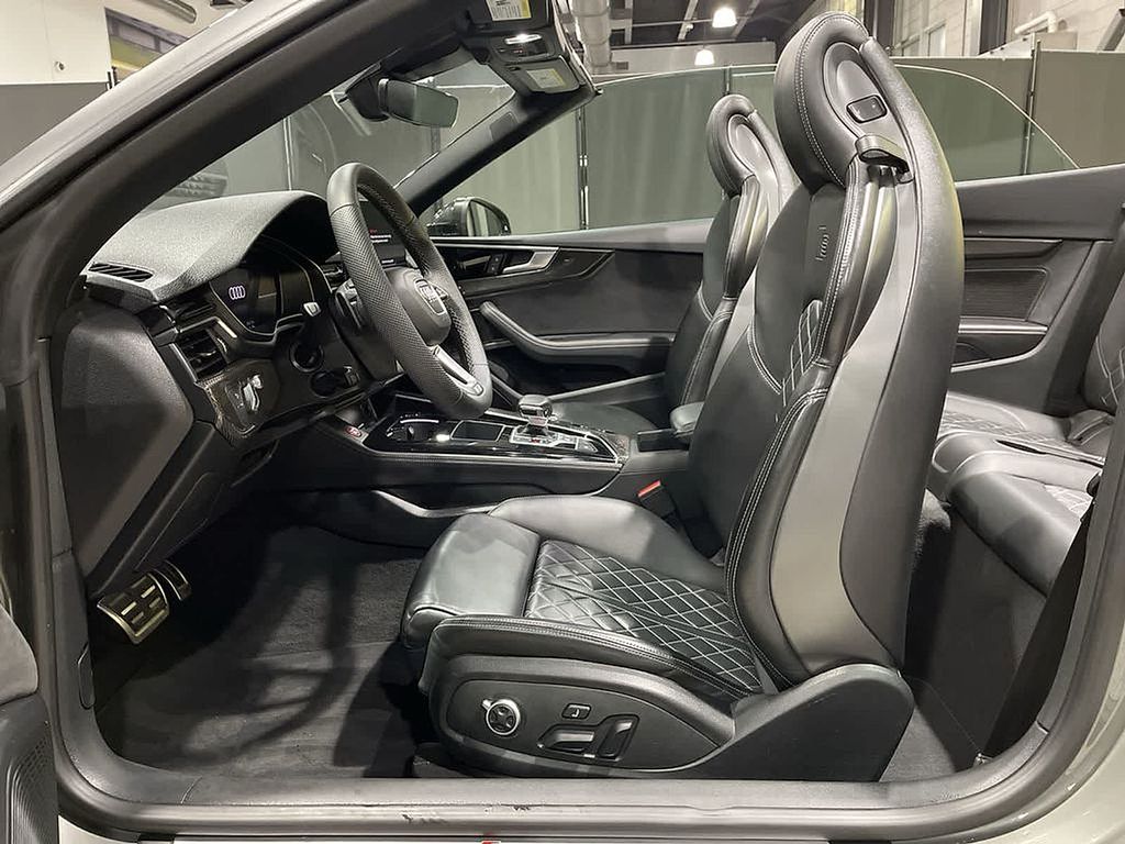 Thumbnail: 2023 Audi S5 - 14