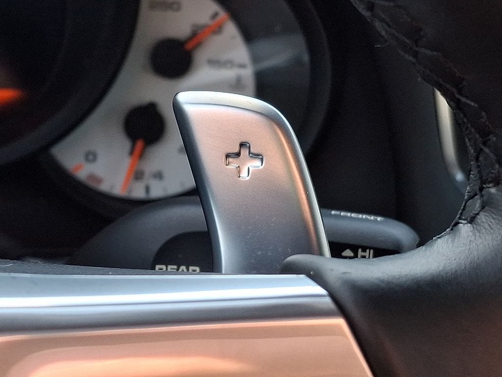 Thumbnail: 2015 Porsche 911 - 22