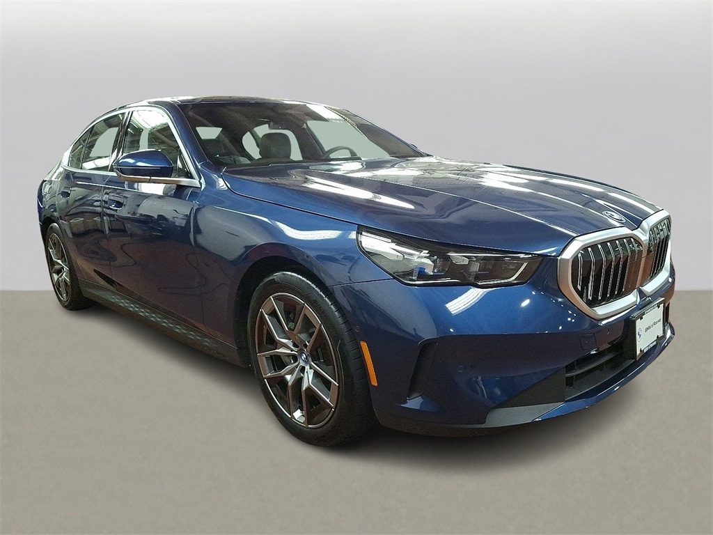Thumbnail: 2025 BMW i5 - 3