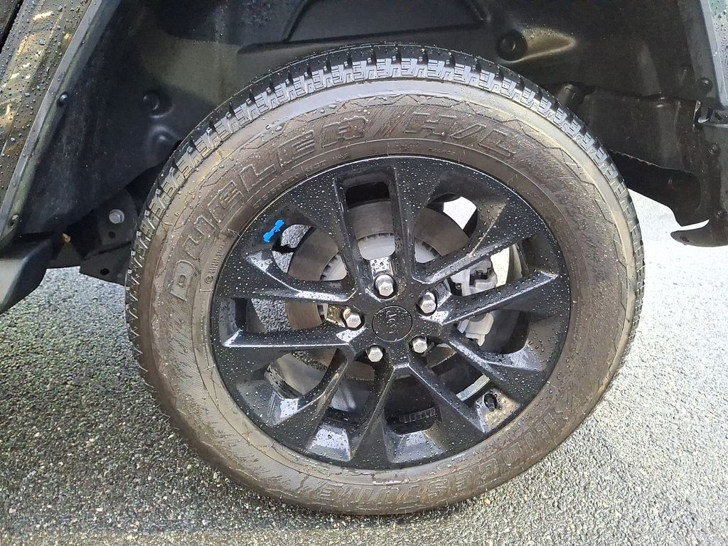 Thumbnail: 2023 Jeep Wrangler - 7