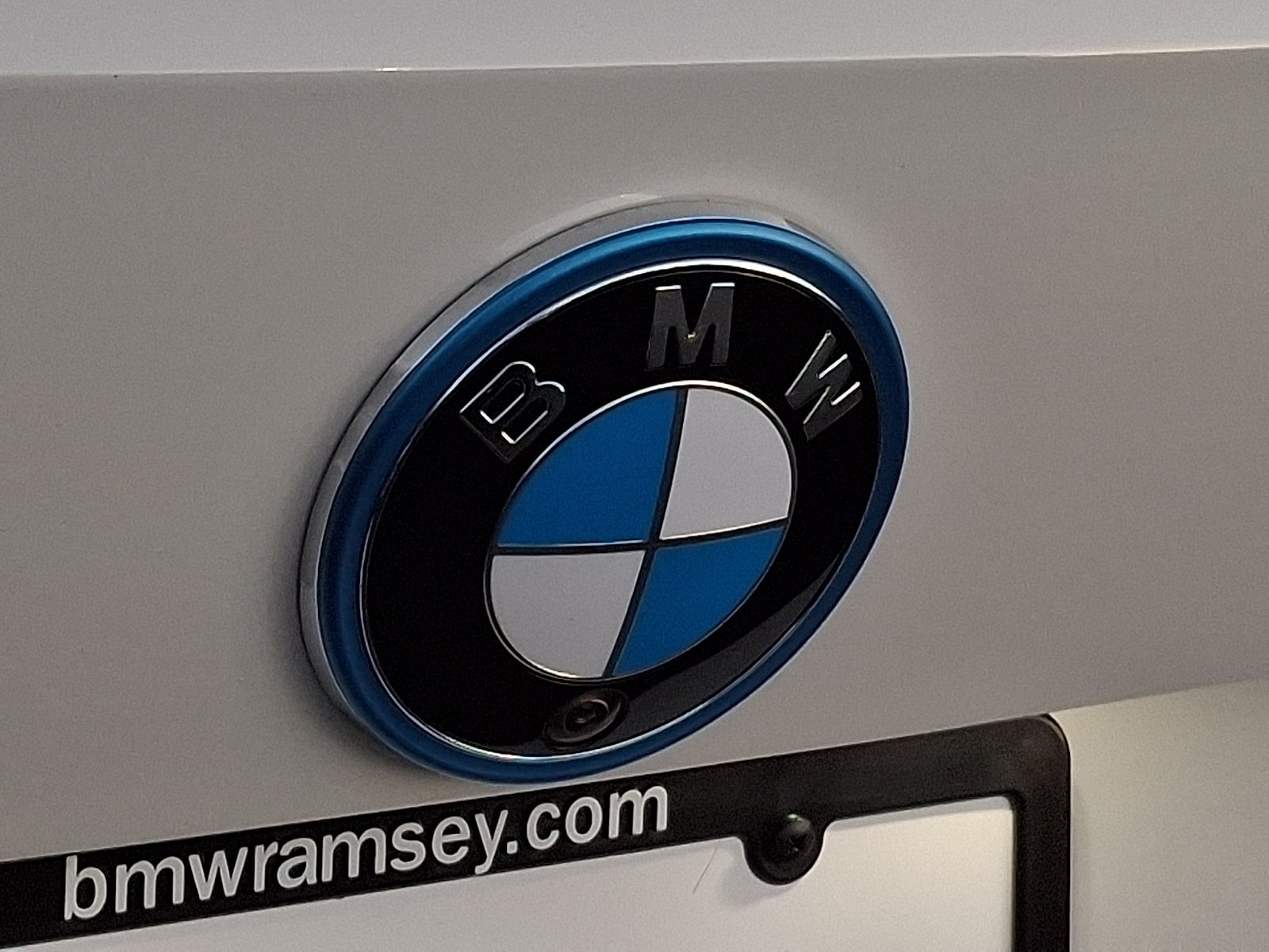 Thumbnail: 2025 BMW i4 - 30