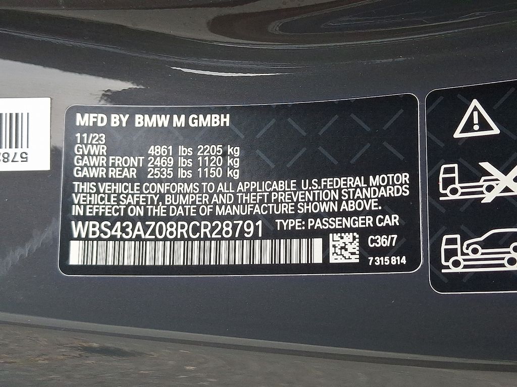 Thumbnail: 2024 BMW M4 - 25