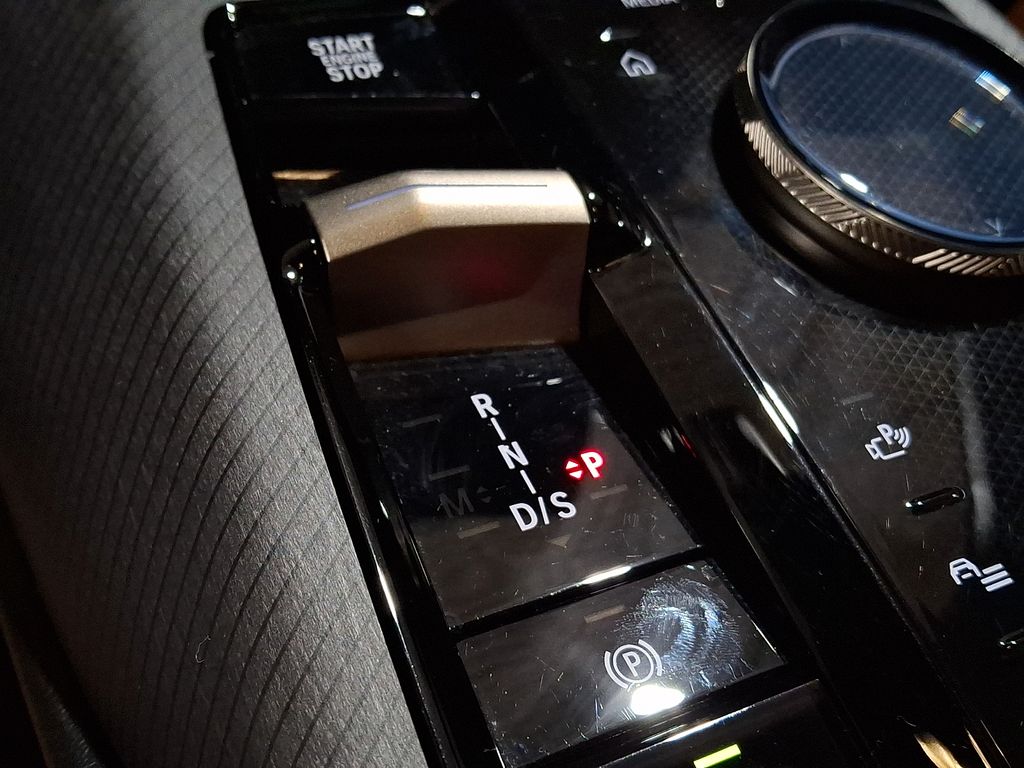 Thumbnail: 2025 BMW X3 - 12