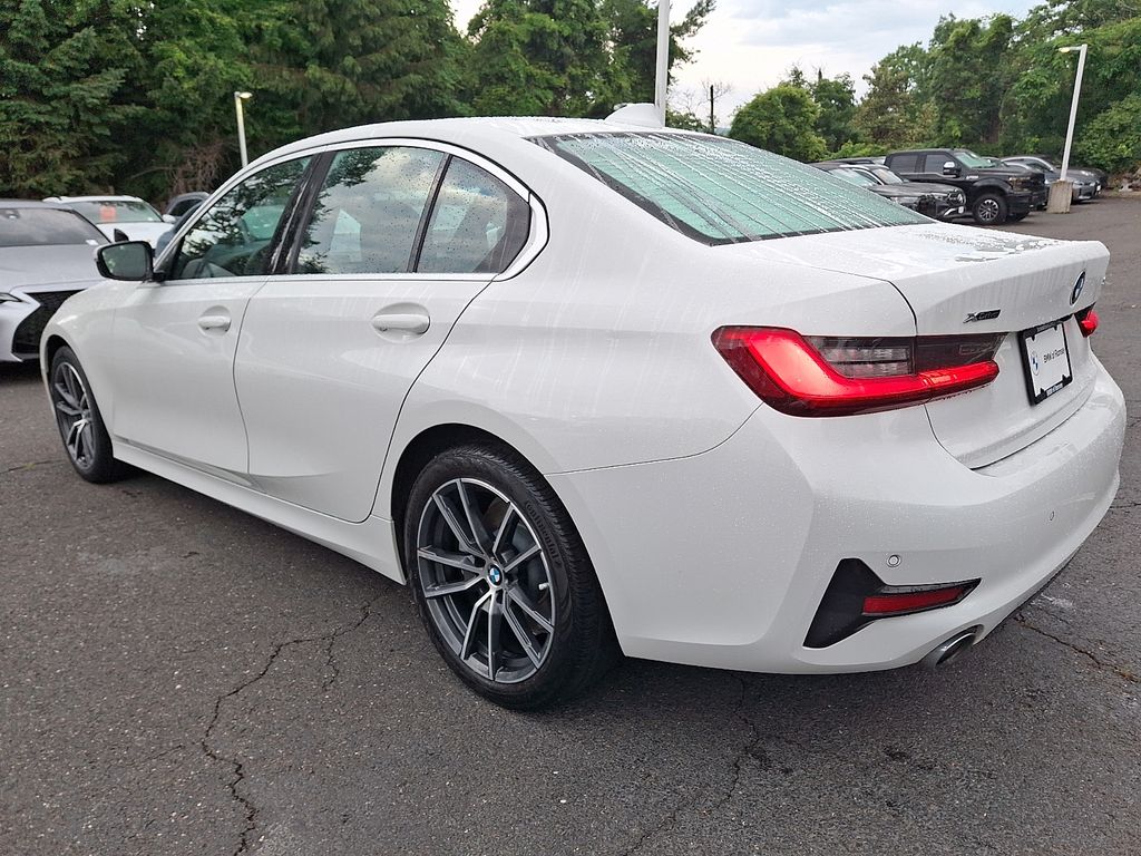 Thumbnail: 2020 BMW 3 Series - 6