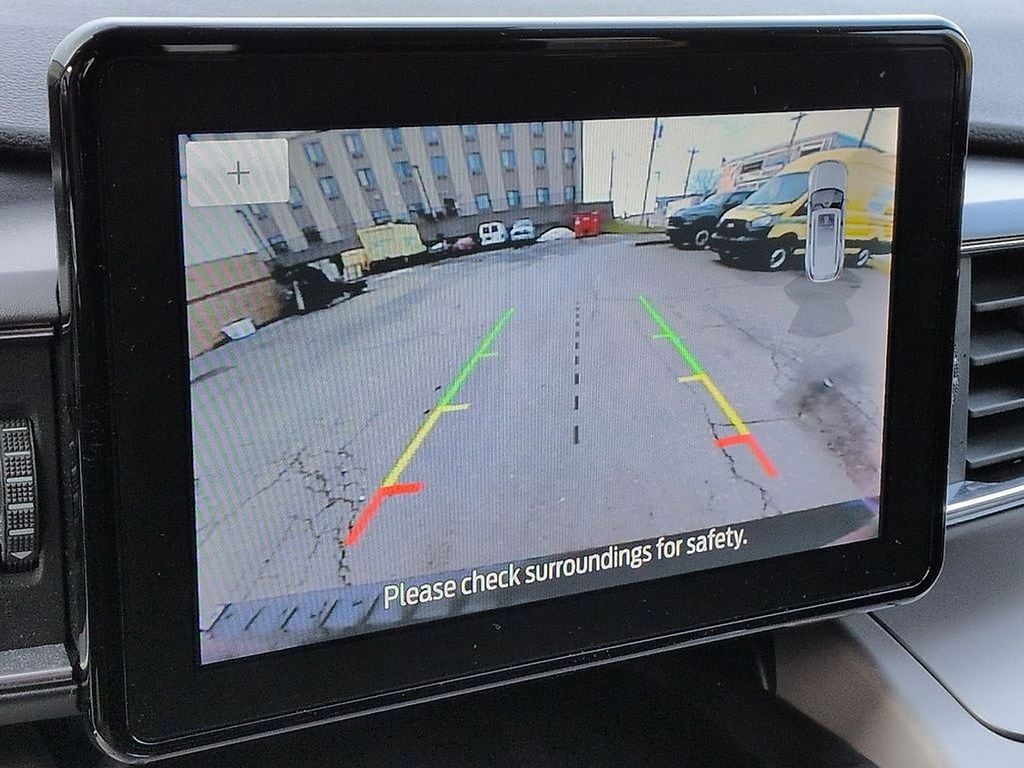 Thumbnail: 2023 Ford Explorer - 29