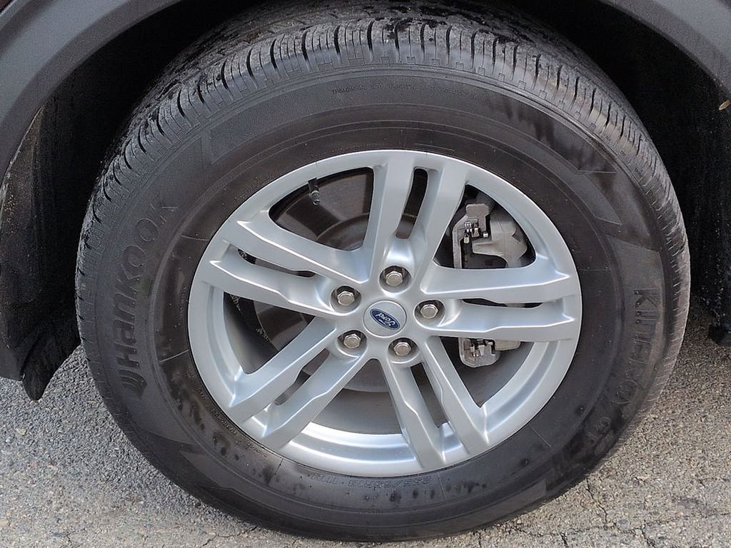 Thumbnail: 2023 Ford Explorer - 14