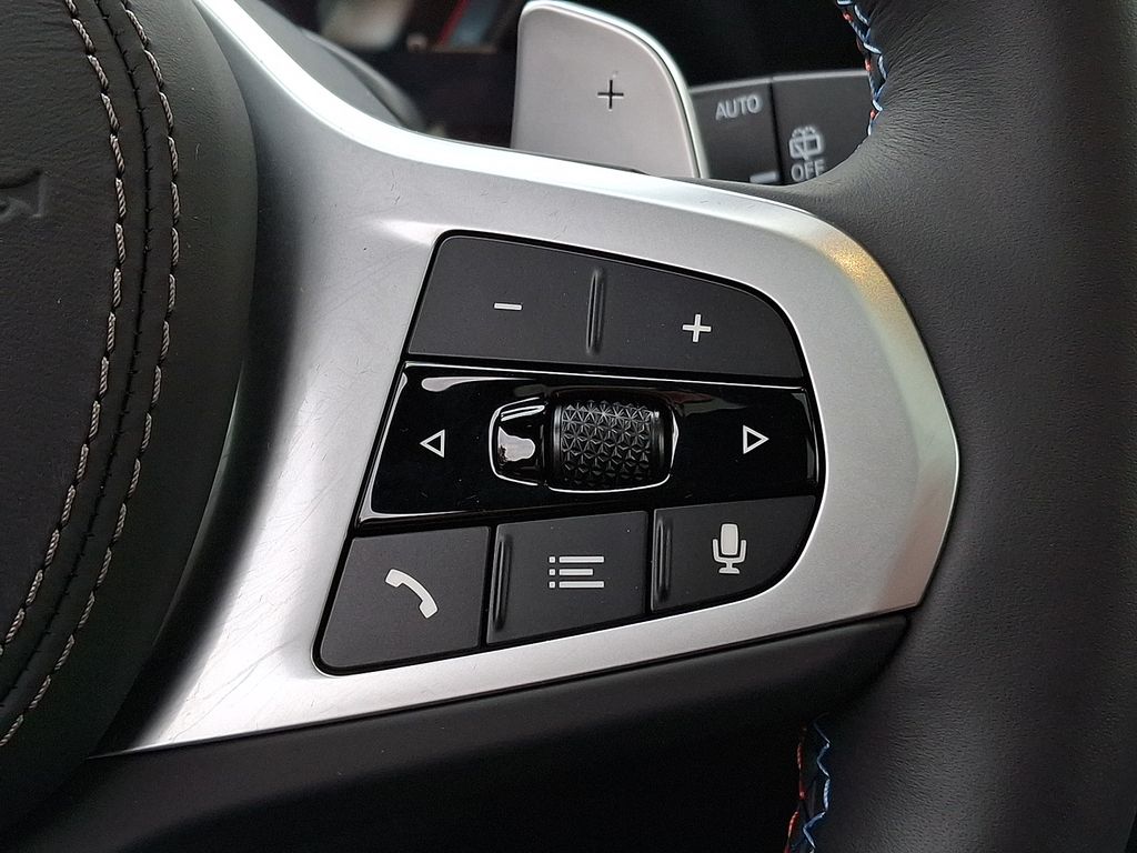 Thumbnail: 2026 BMW X7 - 19