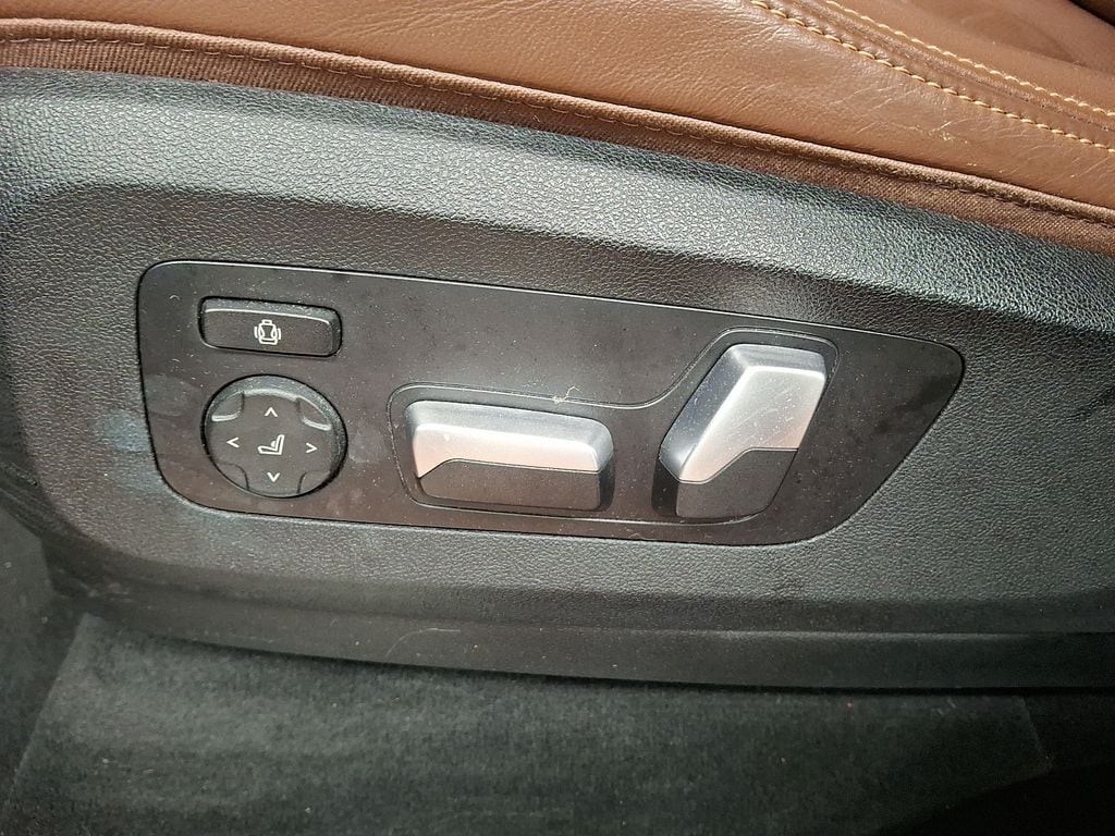 Thumbnail: 2024 BMW X5 - 9