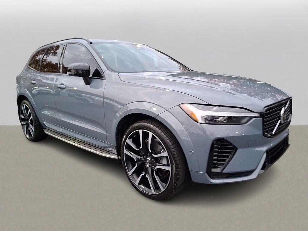 Used 2022 Volvo XC60 Recharge Plug-In Hybrid T8 R-Design Extended Range SUV