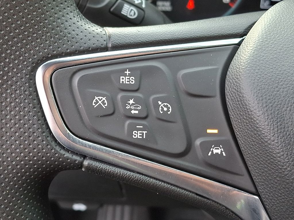 Thumbnail: 2024 Chevrolet Malibu - 18