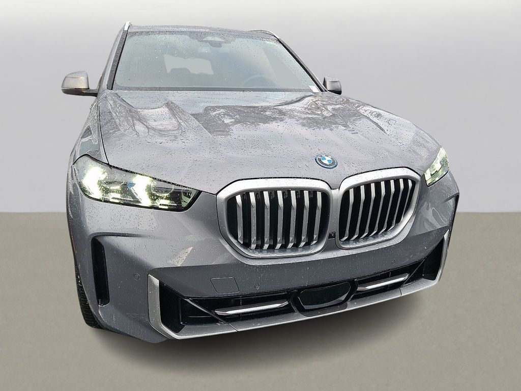 Thumbnail: 2026 BMW X5 - 2