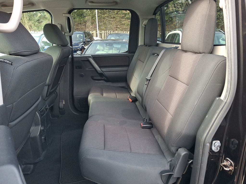 Thumbnail: 2014 Nissan Titan - 7