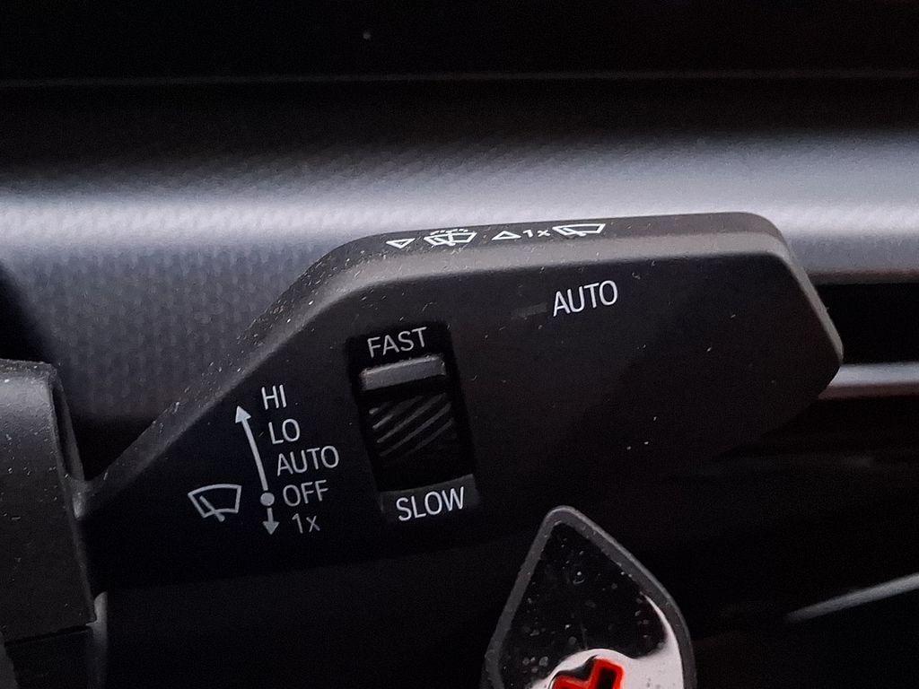 Thumbnail: 2025 BMW X2 - 20