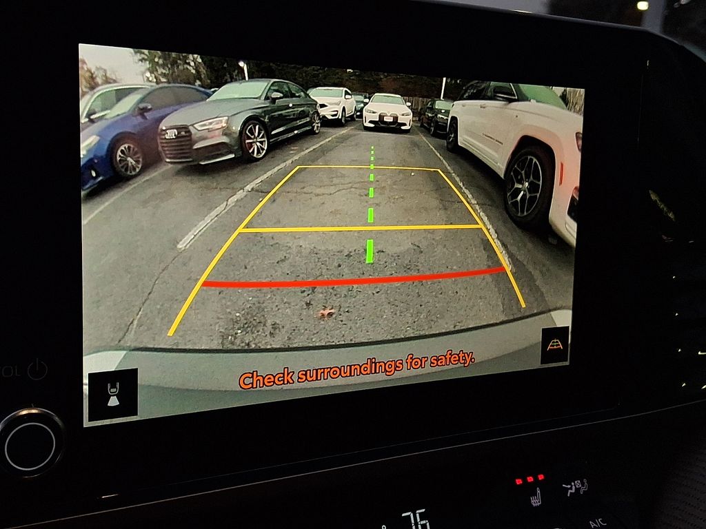 Thumbnail: 2025 Toyota Camry - 16