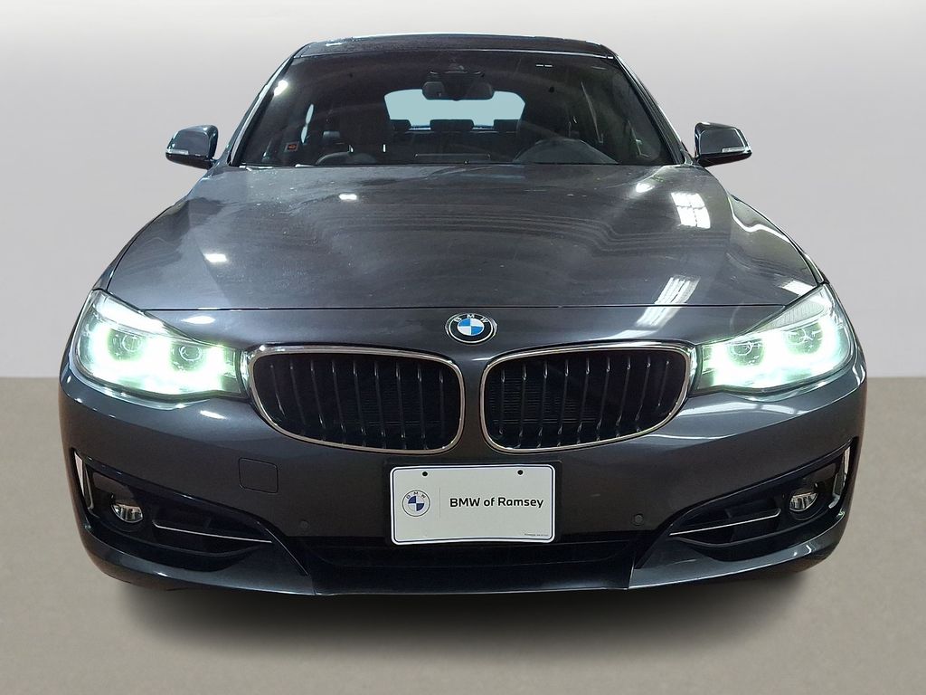 Thumbnail: 2018 BMW 3 Series - 2