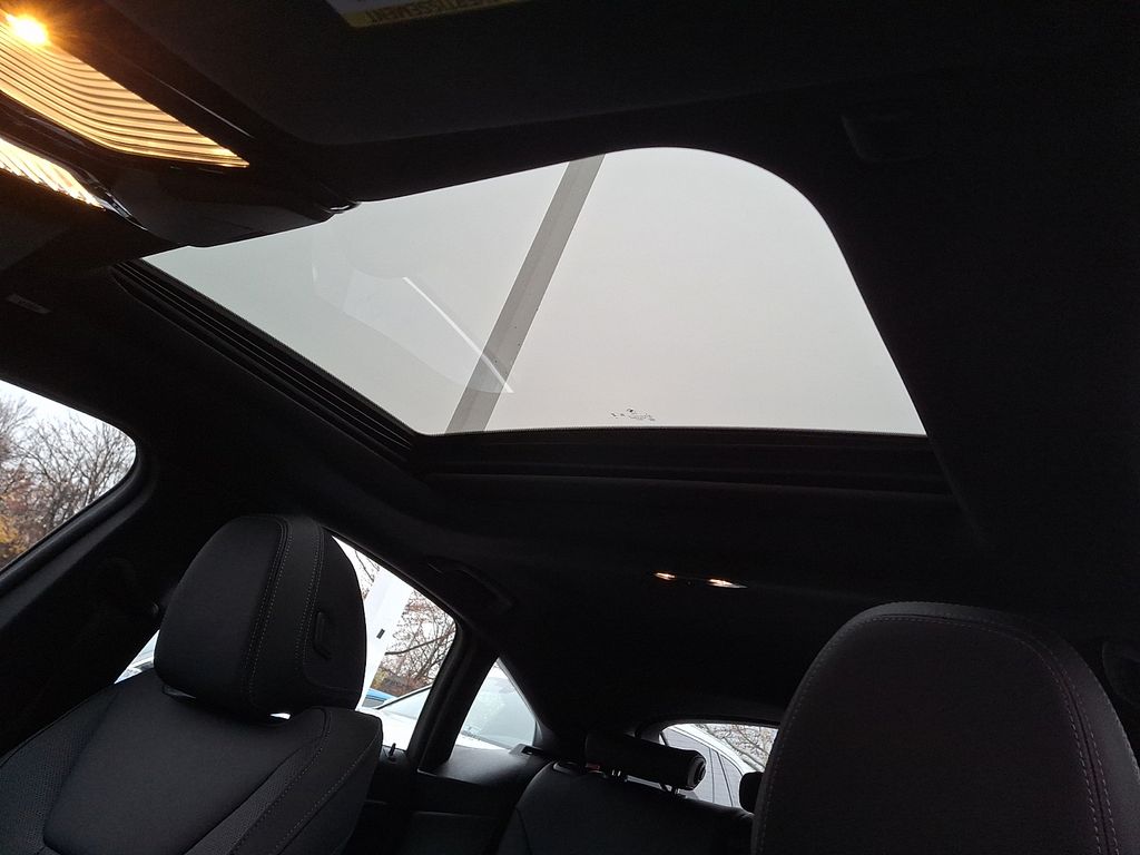 Thumbnail: 2024 BMW i4 - 11