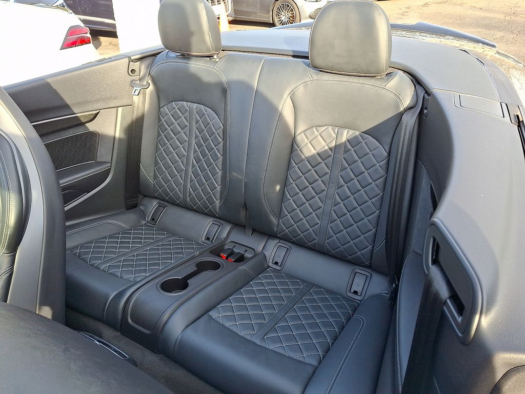 Thumbnail: 2023 Audi S5 - 7