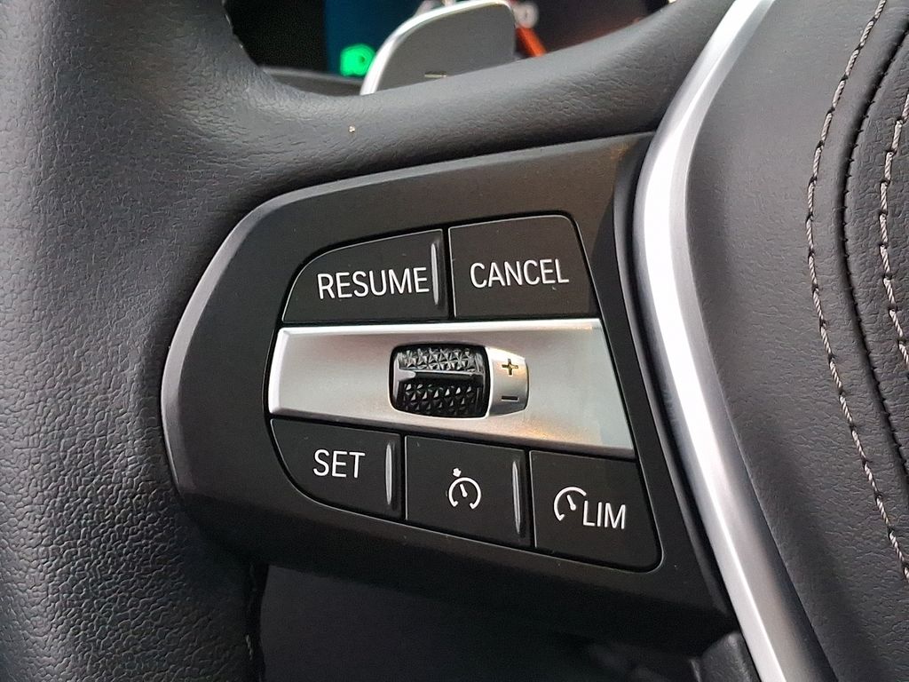 Thumbnail: 2023 BMW X5 - 17