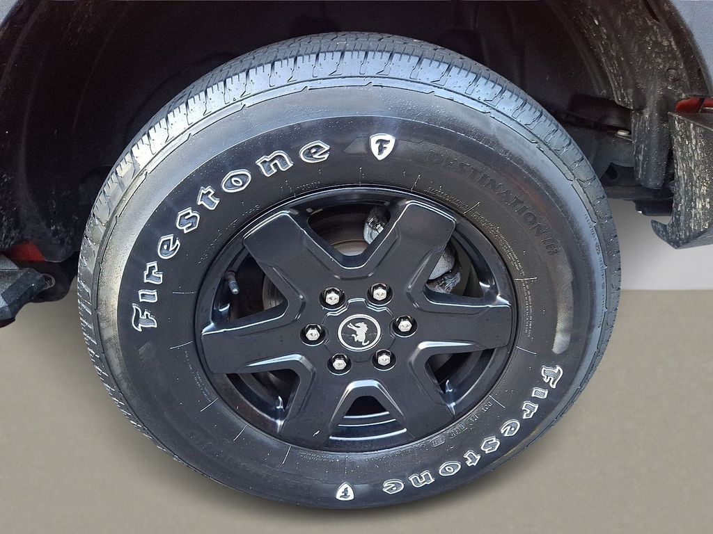 Thumbnail: 2022 Ford Bronco - 6