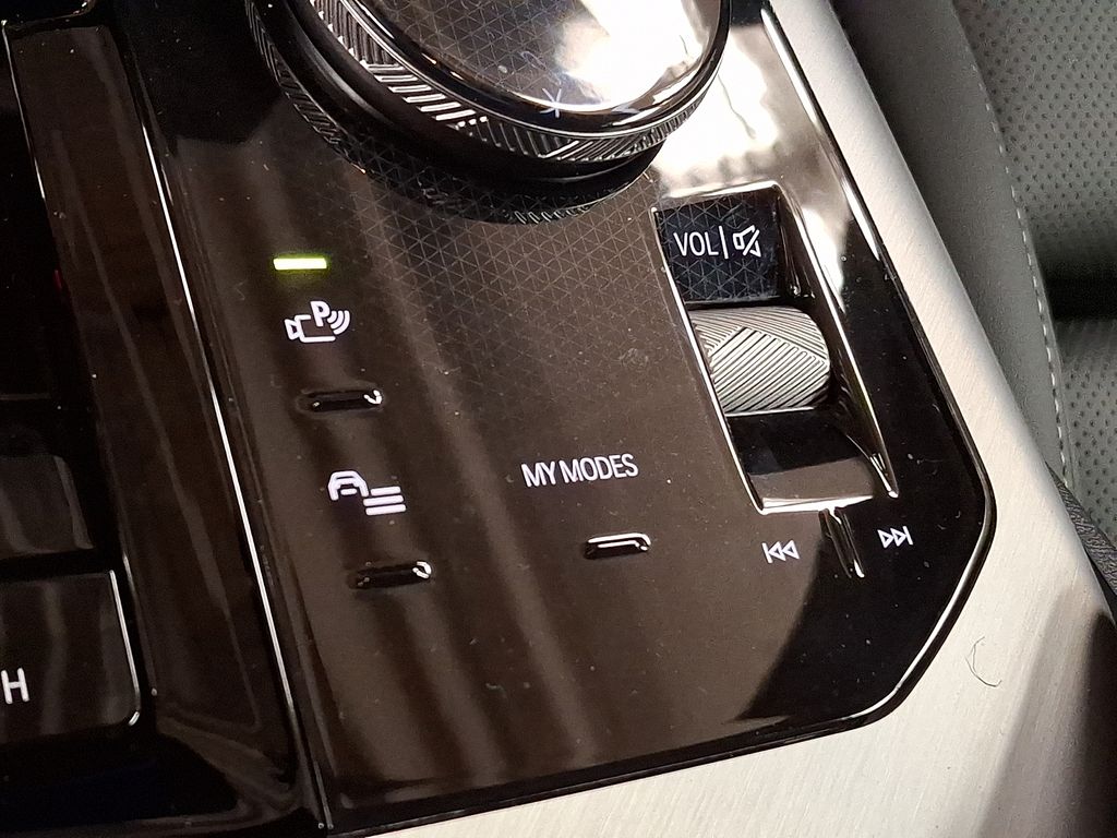 Thumbnail: 2025 BMW X3 - 22