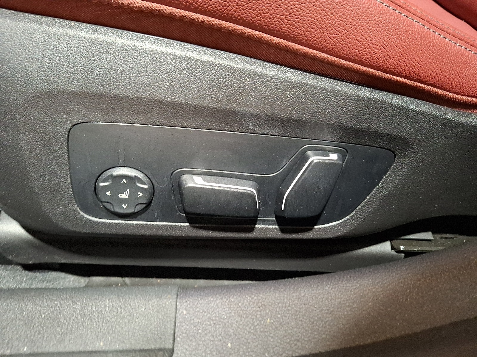 Thumbnail: 2025 BMW 3 Series - 11