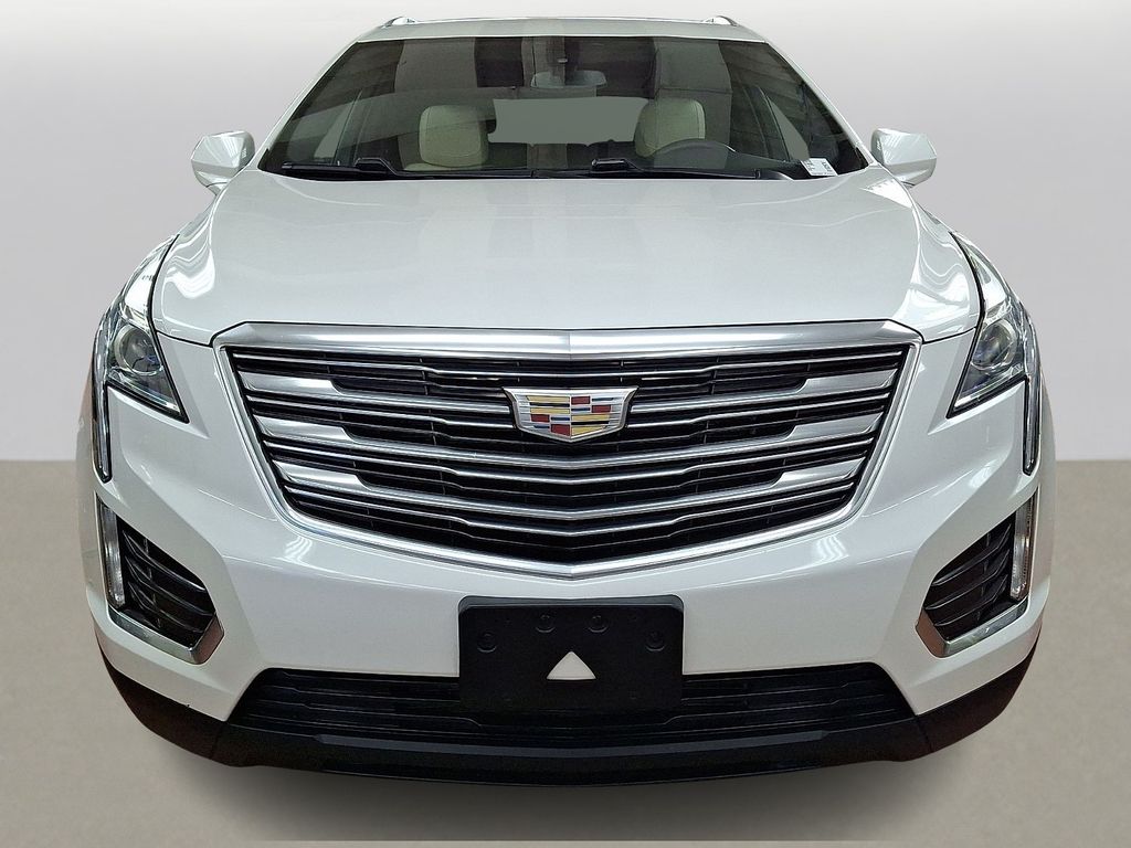 Thumbnail: 2018 Cadillac XT5 - 2