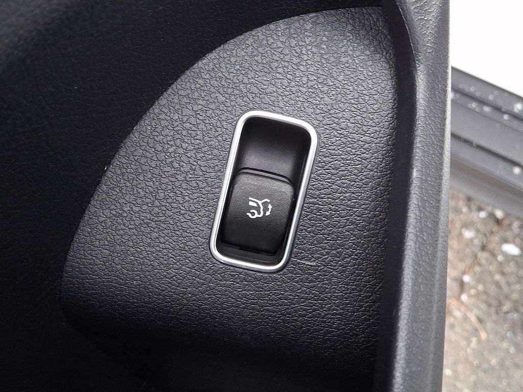 Thumbnail: 2024 Mercedes-Benz GLS - 22