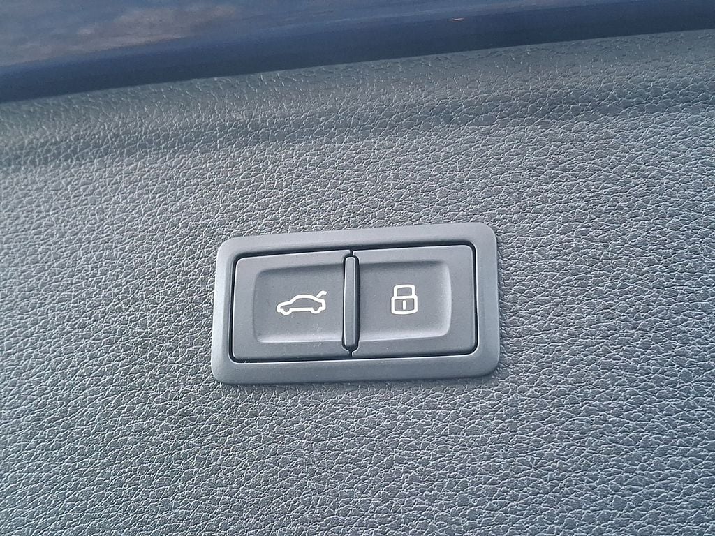 Thumbnail: 2021 Audi Q5 - 28