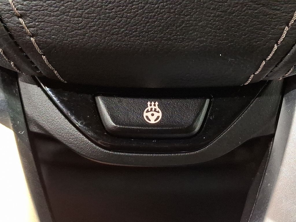 Thumbnail: 2023 BMW X5 - 20