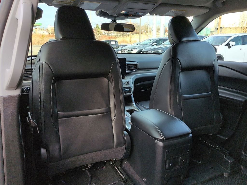 Thumbnail: 2023 Ford Explorer - 19