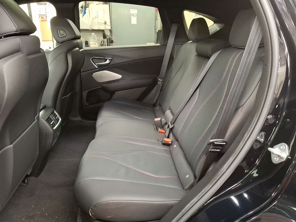 Thumbnail: 2025 Acura RDX - 8