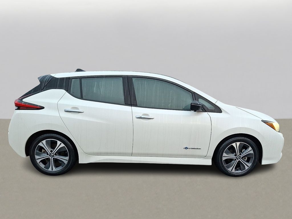 Thumbnail: 2019 Nissan Leaf - 4