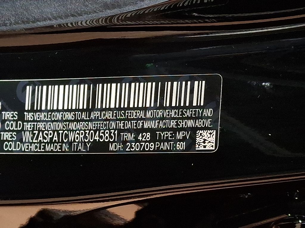 Thumbnail: 2024 Alfa Romeo Tonale - 25