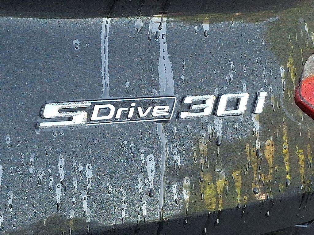 Thumbnail: 2019 BMW Z4 - 28