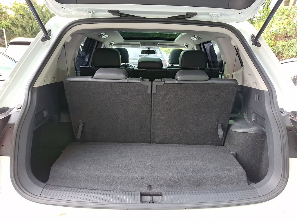 Thumbnail: 2019 Volkswagen Tiguan - 28