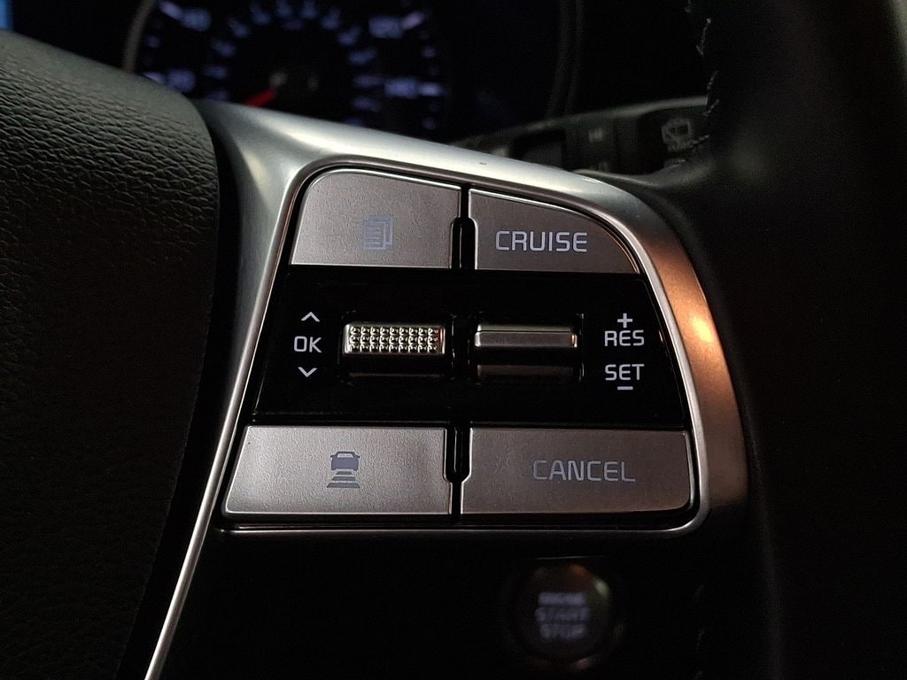 Thumbnail: 2021 Kia Telluride - 18